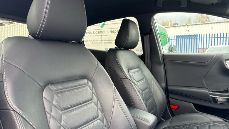 Ford Puma 1.0 EcoBoost Hybrid mHEV ST-Line Vignale 5dr Petrol Hatchback